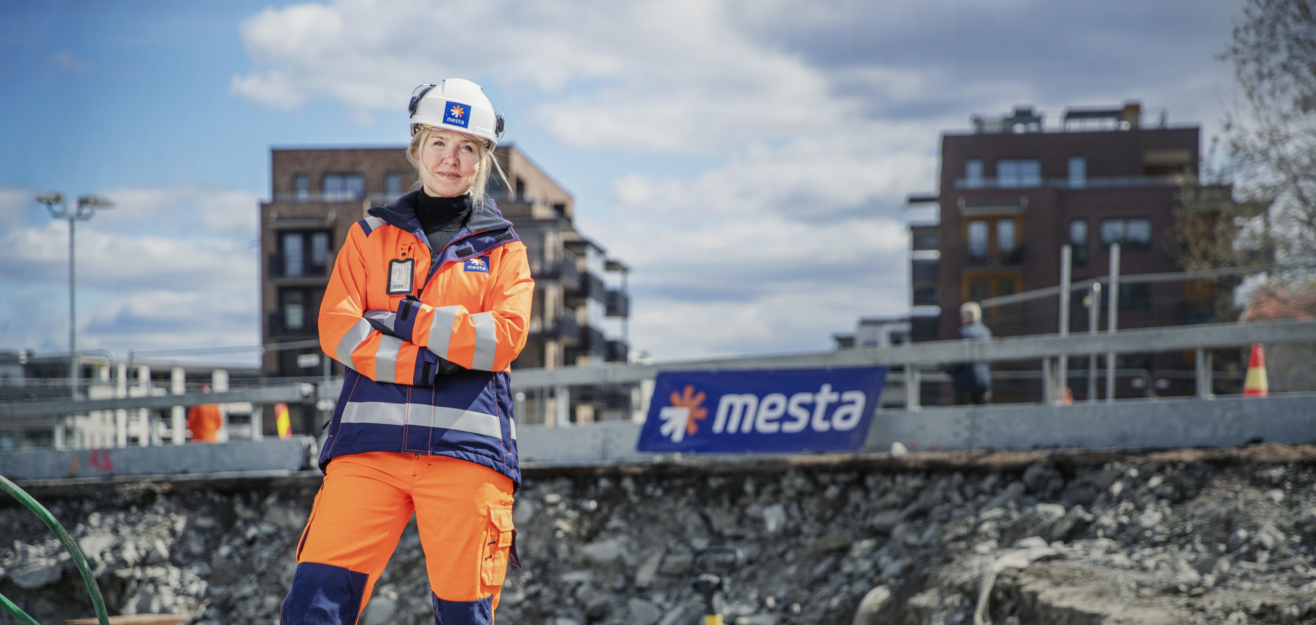 Konsernsjef Marianne Bergmann Røren i Mestas arbeidstøy